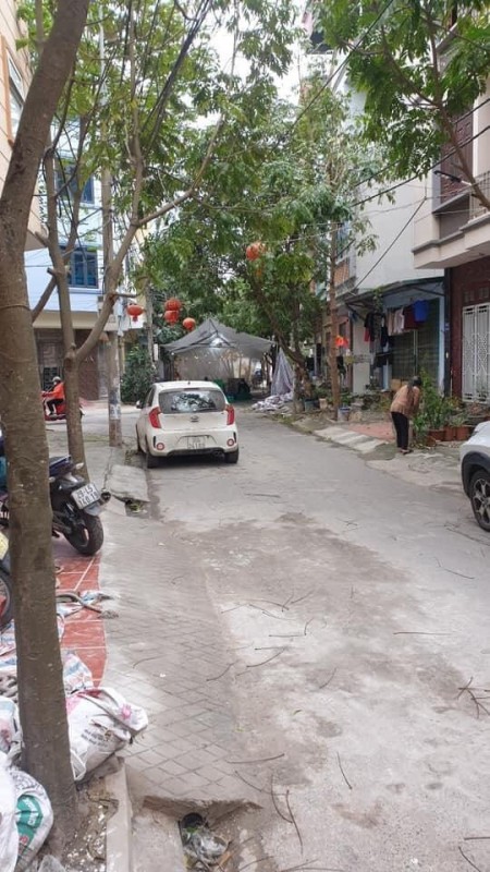 MẶT TIỀN ĐẸP KINH DOANH TỐT MT62m CHỈ NHỈNH 4 TỶ