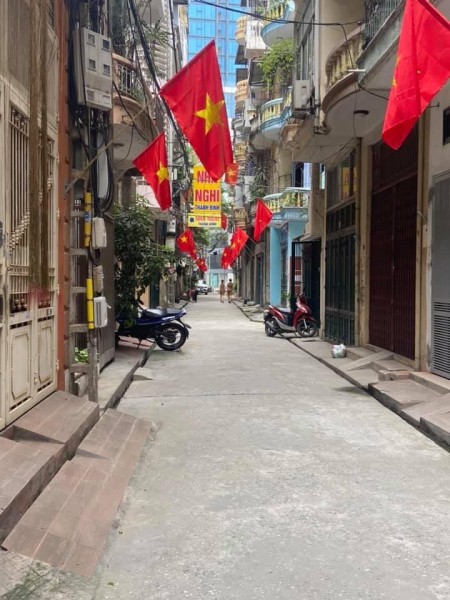 BÁN NHÀ CỰ LỘC 56M2x3T, NGÕ THÔNG, KINH DOANH, NHỈNH 4 TỶ