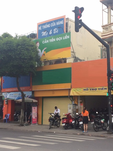 Nguyễn Thái Học, sầm uất kd dt 82m2