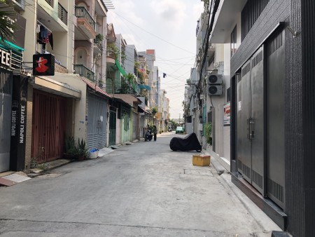 Bán nhà riêng tại Đường Bạch Đằng, Phường 2, Tân Bình, Tp.HCM diện tích 90m2 giá 10.9 Tỷ