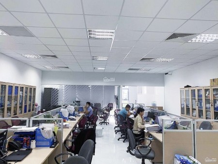 Cho thuê mặt bằng văn phòng 120m2 16 triệu tại Khuất Duy Tiến, Thanh Xuân, Hà Nội.