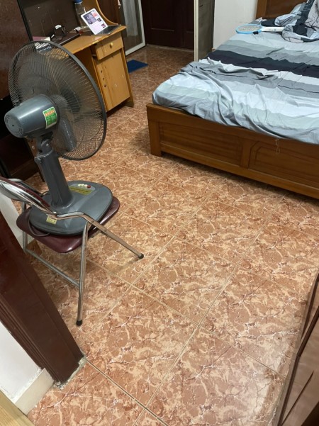 Cho thuê căn hộ 70m2 khu vực Láng hạ gần trường Nam Thành Công