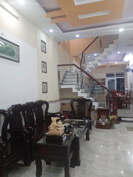 Bán nhà Nguyễn Tri Phương, Q10, Hẻm rộng, DT46m2, Giá 5,2 tỷ