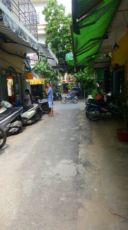 Mặt bằng Quận Tân Bình mới xây, riêng biệt, không chung chủ