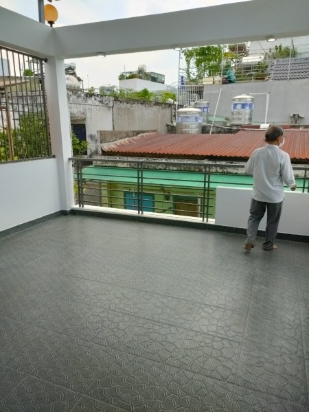 Đi đến slide 4