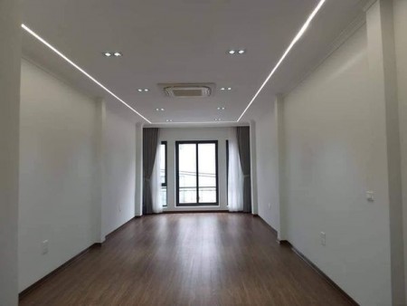 Tuyệt Phẩm đây rồi Thang máy vừa ở vừa cho thuê dòng tiền Gần phố Thoáng trước sau