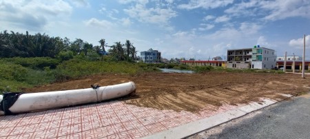 Đất nền mặt tiền chợ giá rẻ liền kề trường THCS và khu công nghiệp