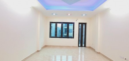 Bán nhà Đại Linh Trung Văn 50m2, 5 tầng, kinh doanh đỉnh, giá chỉ 8.5 tỷ