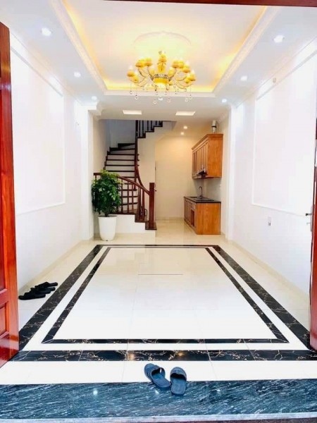 Bán nhà đẹp Phú Đô , nhà Hiếm , gần chợ , an ninh tốt , ở ngay 30m2 , hơn 3 tỷ .