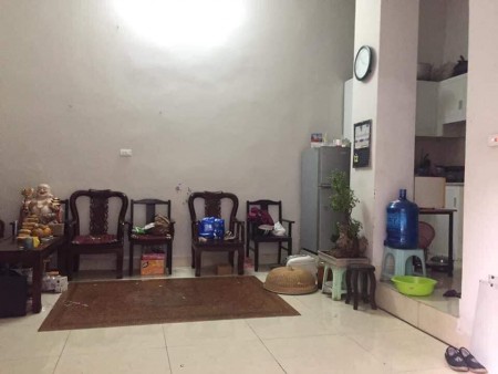 Bán nhà Đường Nguyễn Khoái, Hoàng Mai, 31m2 chỉ 1 tỷ 700 LH 0944267031