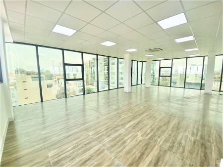 Cần cho thuê nốt sàn 80m2 tại Thái Hà chỉ 15 triệu/tháng