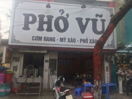 Sang nhượng Phở Vũ số 6 Nguyễn Khánh Toàn, Cầu Giấy, Hà Nội