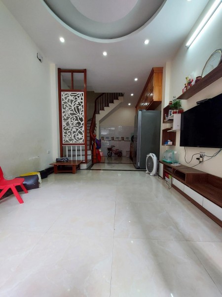 SIÊU PHẨM NHÀ MẶT PHỐ KHƯƠNG HẠ, LÔ GÓC 2 MẶT THOÁNG, 4.2 TỶ