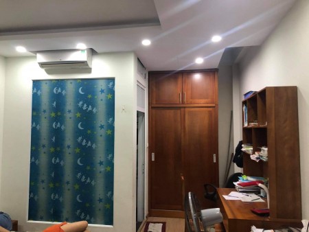 Tây Sơn, phân lô, ô tô, 6 phòng, 40m2, cho thuê 22tr/tháng, giá 4 tỷ 5. LH 0975823216