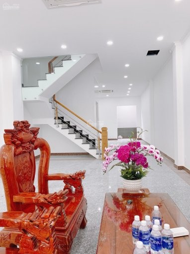 Bán nhà HXH 99 Nguyễn Tư Nghiêm , 103m2. Giá 16 Tỷ