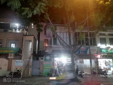 BÁN NHÀ MẶT PHỐ NGAY ĐƯỜNG KHUẤT DUY TIẾN 92m2 4TẦNG 5.7M MẶT TIỀN GIÁ 20.5 TỶ ( KINH DOANH SẦM UẤT )