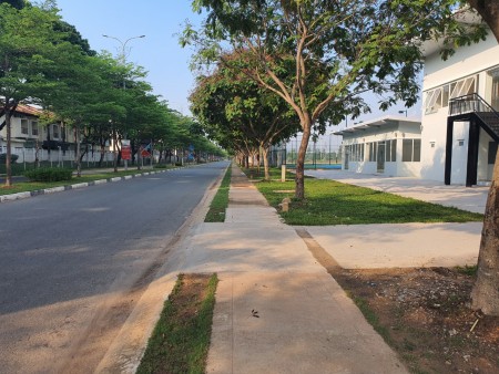 Đi đến slide 8
