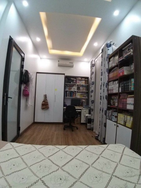 Bán nhà phố Kim Sơn, ph Tân Bình, TP HD 94.7m2, mt 6m, 3 tầng, 3.65 tỷ, gara