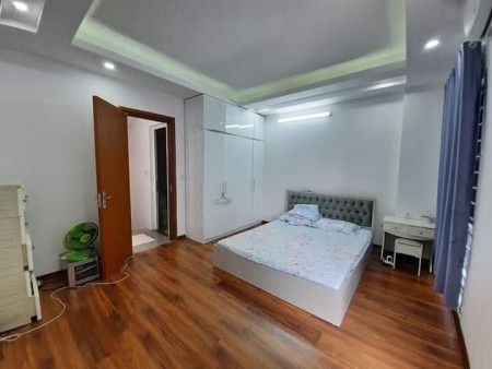 Bán Nhà Hiếm Tôn Đức Thắng, Đống Đa 35m2 3 Tầng Giá Hiếm 3 Tỷ