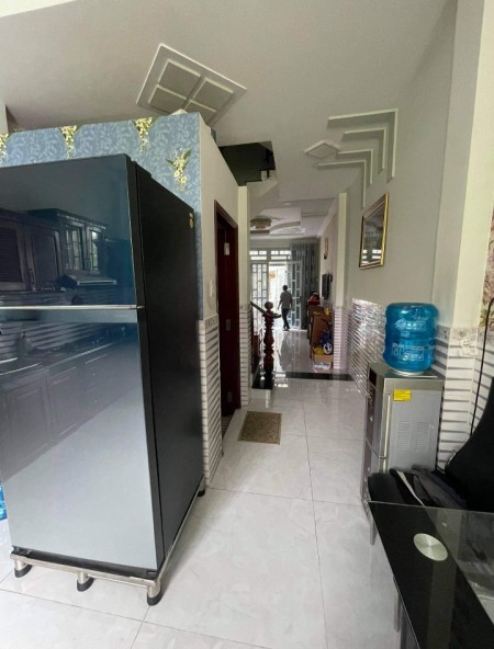 Bán Nhà, HXH Tạ Quang Bữu, 1 Trệt, 1 Lững, 1 Lầu, Sân Thượng, Chỉ 6,6 Tỷ Phường 4, Quận 8