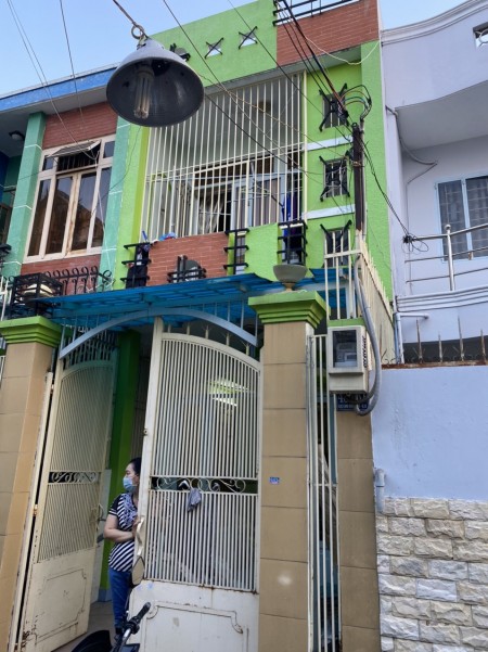 Cho thuê nhà nguyên căn đương kẻm xe ba gác