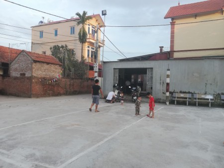 Đi đến slide 4