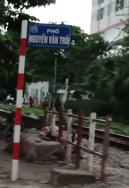 Nhà mặt phố Nguyễn Văn Trỗi (quận TX), 4.2 tỷ