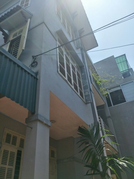 Bán Biệt Thự Ngọc Thụy 156m2 x 12m MT, 3 tầng, Ba thoáng, Gara 2 Ô tô,, Kd.