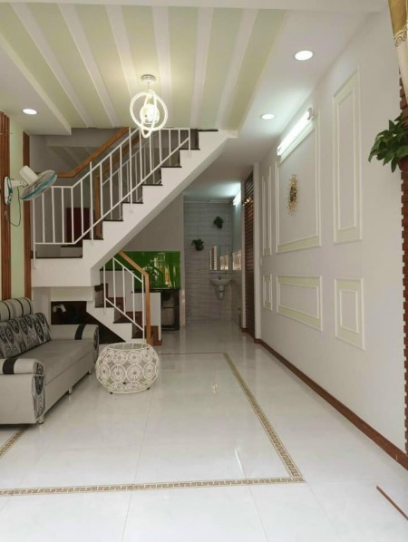 HXH Nhà gần chợ Tân Bình Tiện KD, dt 62M2 Giá Rẻ 5.9 tỷ Lạc Long Quân Tân Bình