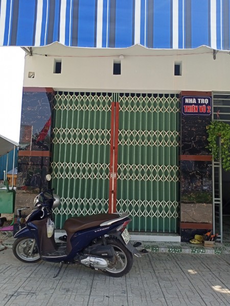 Vỡ nợ bán gấp 2 dãy trọ 300m2 10x30m ngay khu cn gần chợ dân đông chính chủ mua bán, găp mặt trực tiếp giao dịch
