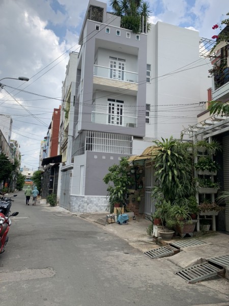 BÁN NHÀ TÂN PHÚ 70m2 5 tầng Giá 7,7 tỷ ngay sát AEON TÂN PHÚCẦN BÁN GẤP