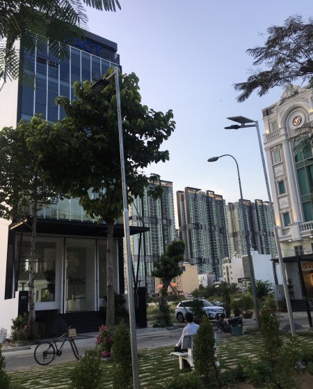Đi đến slide 2
