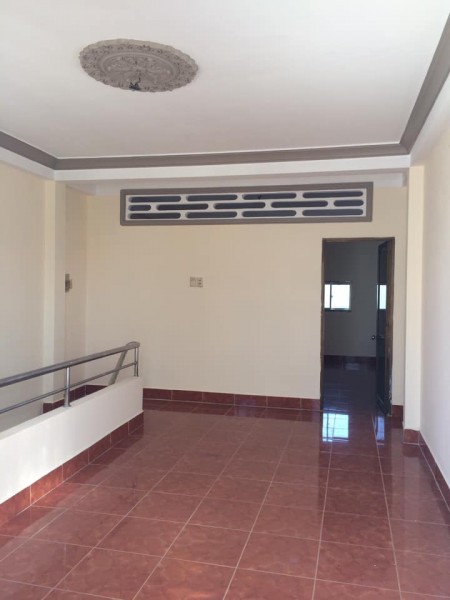 Bán gấp Nhà HXH 6M 373/11B Lý Thường Kiệt, Phường 8, Quận Tân Bình, 55m2, 4 Tầng, giá 5 tỷ 1 MTG