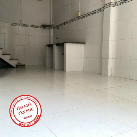 Nhà hẻm giá rẻ Kênh Tân Hóa, HXH, 2 Tầng, 2 PN, Rất thoáng mát.