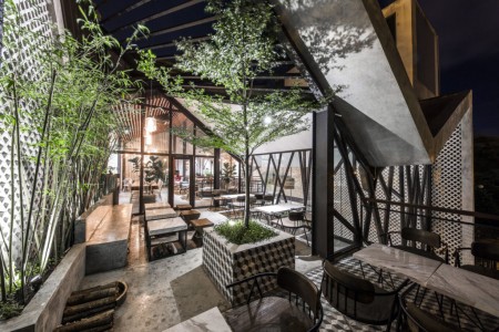 Định cư nước ngoài bán Nhà 3 mặt tiền Đ.Song Hành, TT Hóc Môn,12x26m kinh doanh đa dạng, chì 22,5 tỷ