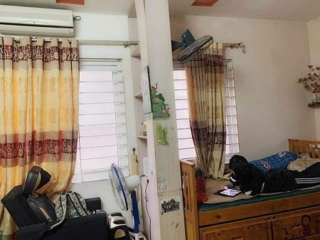 Bán nhà riêng Vũ Tông Phan, Thanh Xuân, Hà Nội, 35m2 x 5 tầng giá 3.3 tỷ.