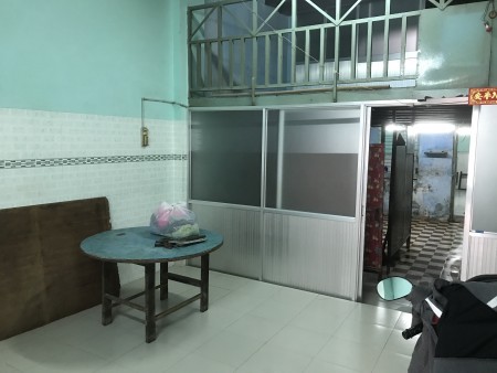 Cho thuê nhà trống nguyên căn 1 trệt 1 lửng 1 lầu