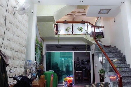 Nhà rộng, HXT tránh. Cạnh Ngân hàng ACB Phan Huy Ích, Tân Bình. 6,9 tỷ