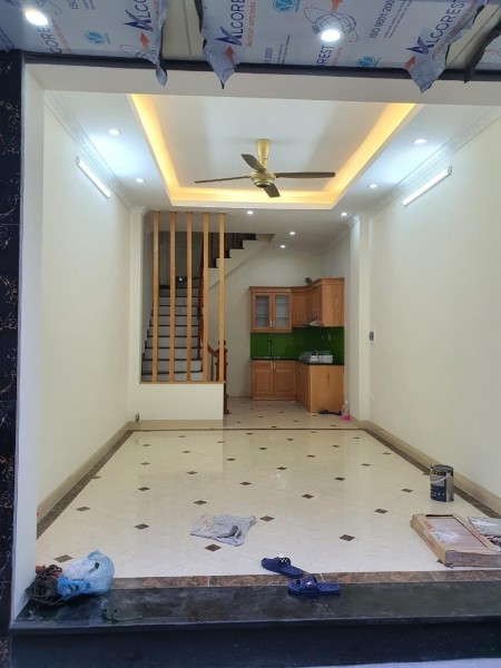 Bán Nhà Văn Phú, Gần METRO Hà Đông, Tiện Ích Ngập Tràn, An Sinh Đỉnh,DT 32m2, Giá 2,95 tỷ.