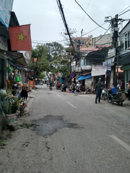 10M RA Ô TÔ TRÁNH MẶT TIỀN RỘNG SÁT TRƯỜNG THCS THỤY PHƯƠNG