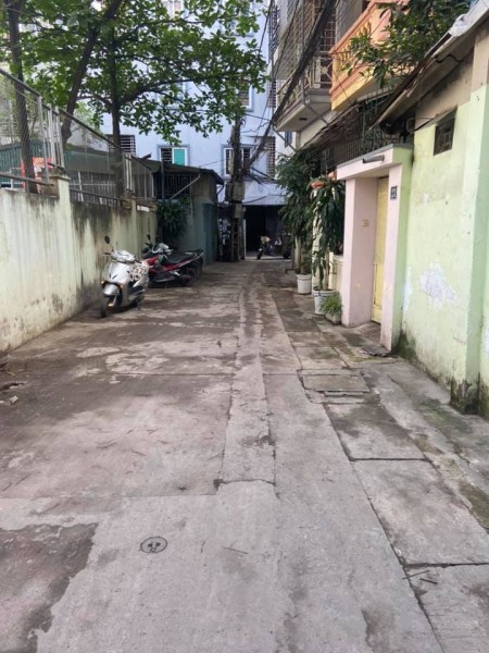 Bán Nhà Mặt Đất Phố Nguyễn Trãi Lõi Quận Thanh Xuân 5 Tầng, Full Nội Thất, Ở Ngay, Giá 2.3 tỷ