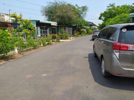 Cần bán gấp lô đất mặt tiền kinh doanh ở Bình Dương