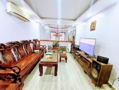 Bán Nhà Mới 6 Tầng Thang Máy Xin Sò Trần Khát Chân 48m2 6.6 tỷ Hai Bà Trưng