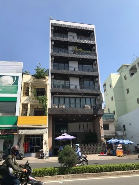 Nguyễn Thiện Thuật mt 8 x 9 trống suốt 5L