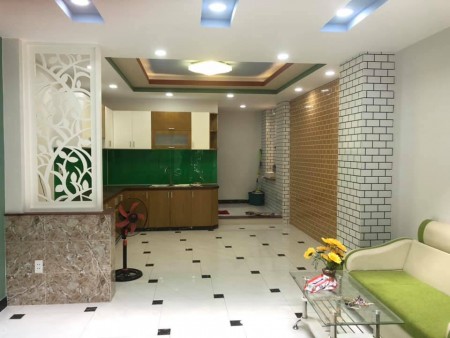 Bán nhà Phố Hoàng Hoa Thám DT: 48m2. LH : 0932155399.