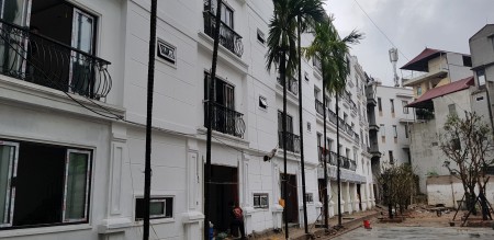 Bán nhà Hồ Tùng Mậu. 4 tầng. Diện tích từ 30 – 34 m2. Giá từ 3.5 – 3.8 tỷ.