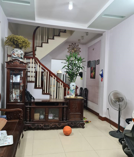 Bán Nhà 43 Cổ Nhuế, Bắc Từ Liêm, Ôtô Vào Nhà, Ngõ Thông 45m2, 4.2 tỷ. T.Phương: 0941111357