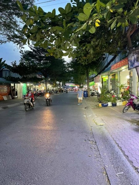 SỐC . 61m2, đường 33 P. Tân Kiểng Quận 7, 1T1L BTCT giá 6,3 tỷ
