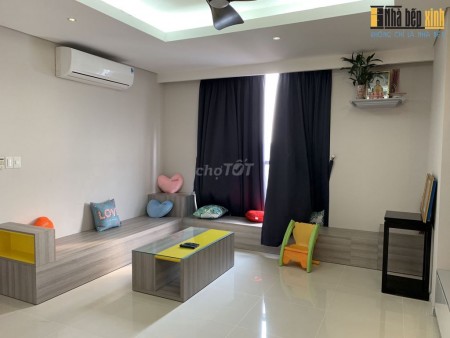 Bán nhà Hoàng Quốc Việt ,dân trí cao, 27m ,2,9 tỷ