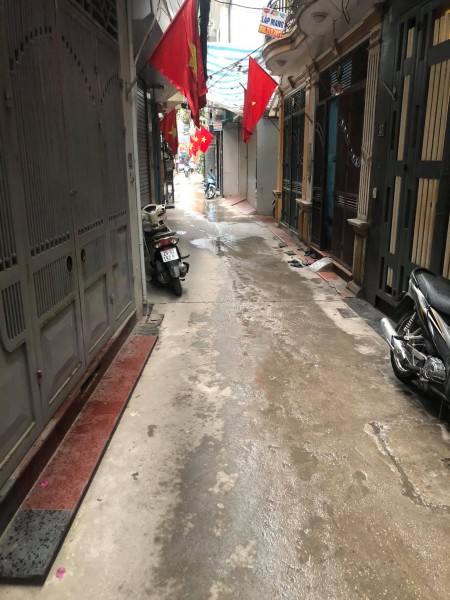 Bán nhà Kim Giang, Hoàng Mai HN, DT: 40m2*4 tầng, Giá 2,35 tỷ. LH: Thanh 0977686830
